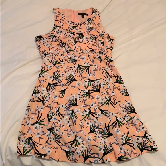 Peach dress with flower print - Picture 1 of 2